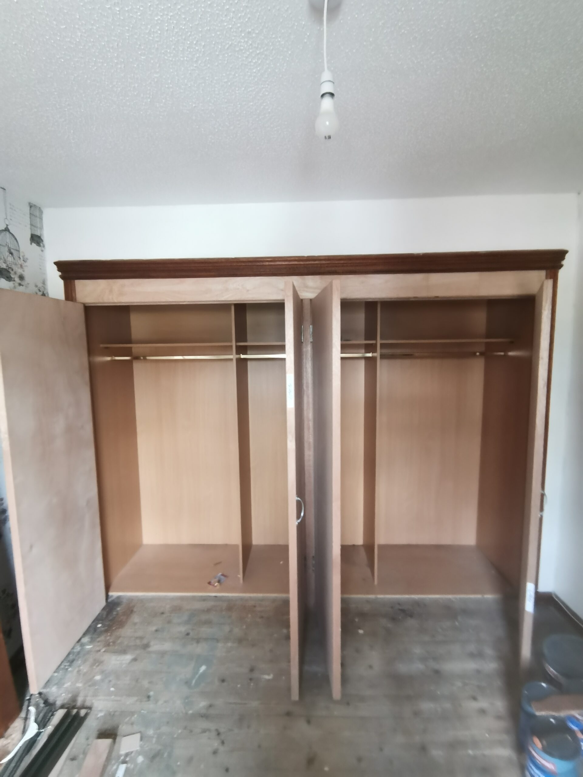 Changing Wardrobe Doors — gallery photo