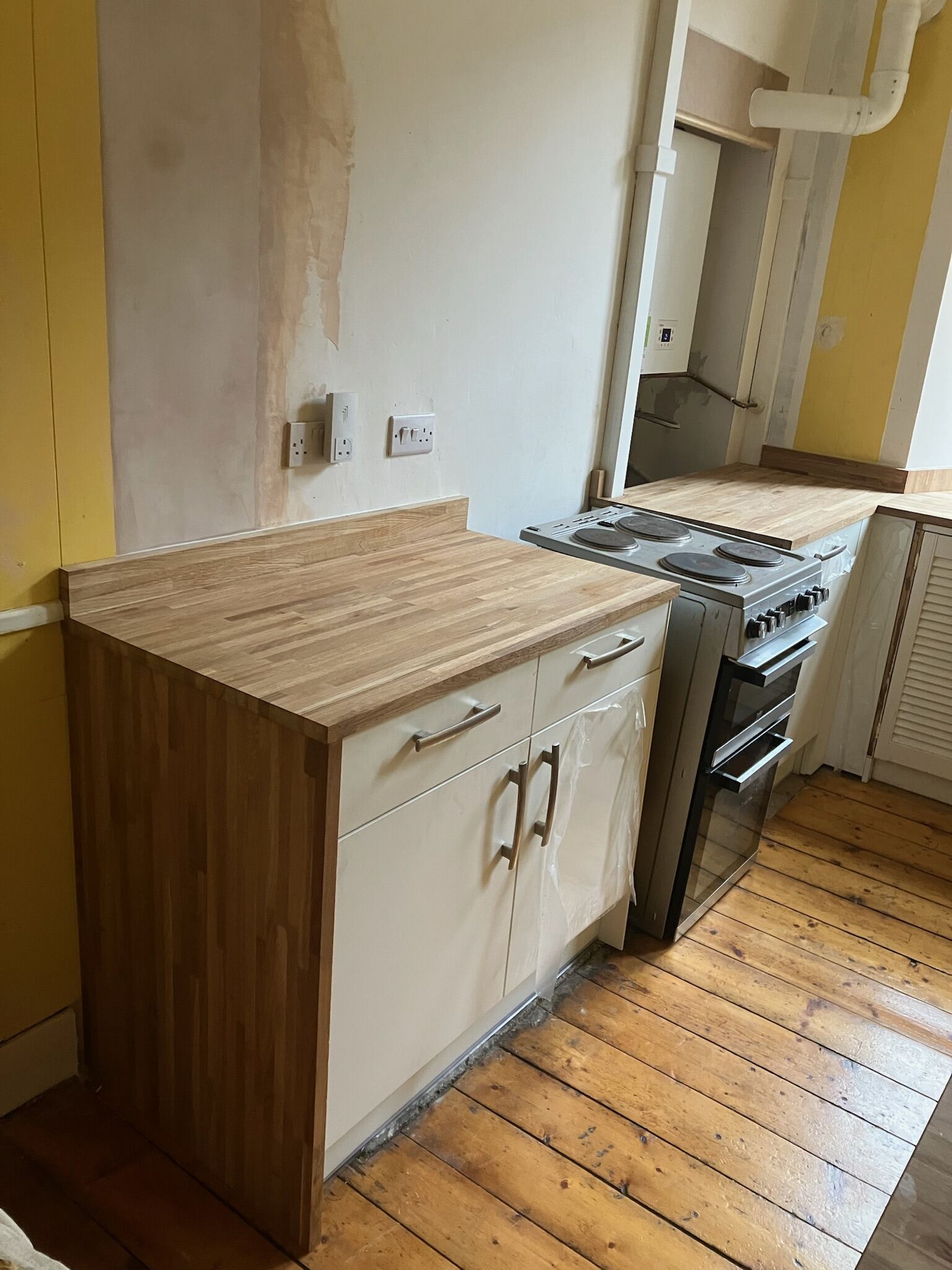 Kitchen Fitting with Oak Worktops — gallery photo
